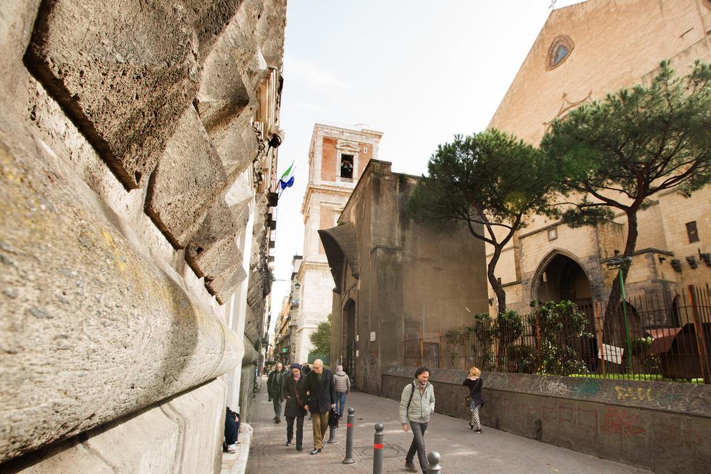 Santa Chiara Apartment Naples Exterior photo